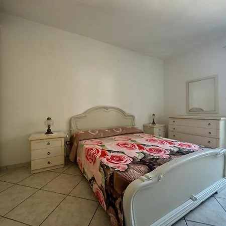Apartamento Pm 20 Via Alessandro Nanni